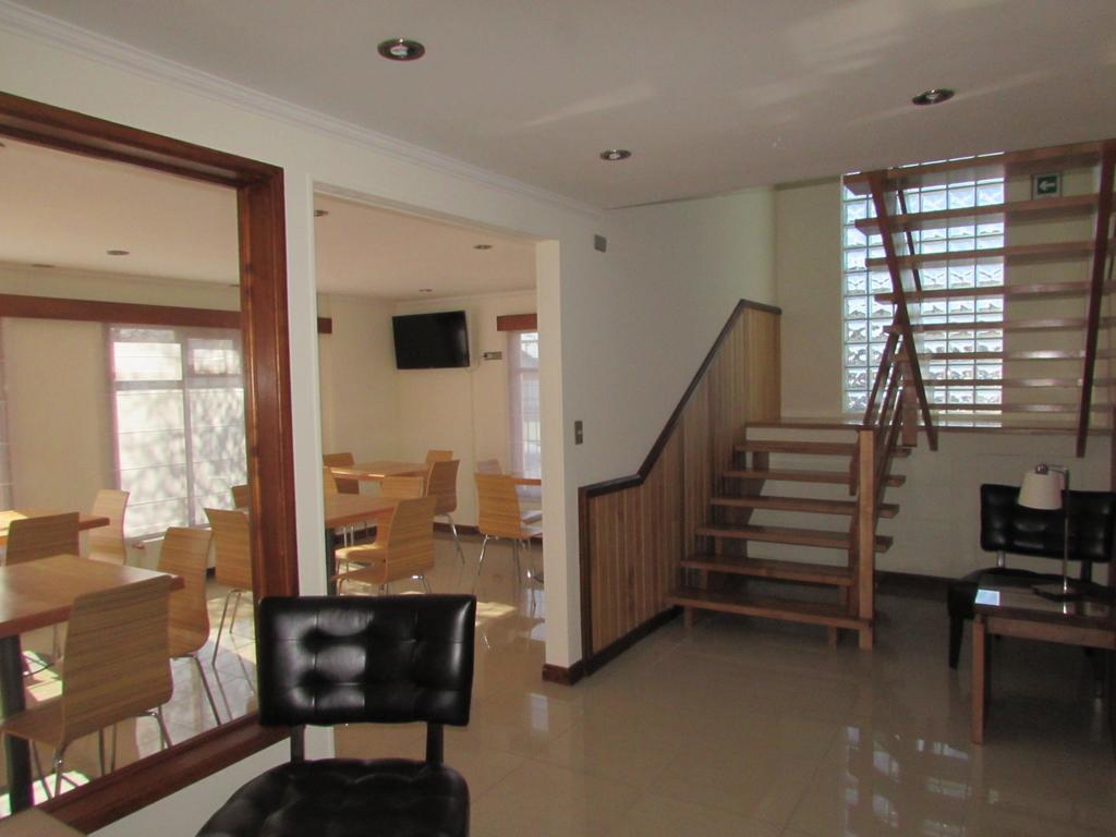 Hostal Buena Estancia Punta Arenas Exterior foto